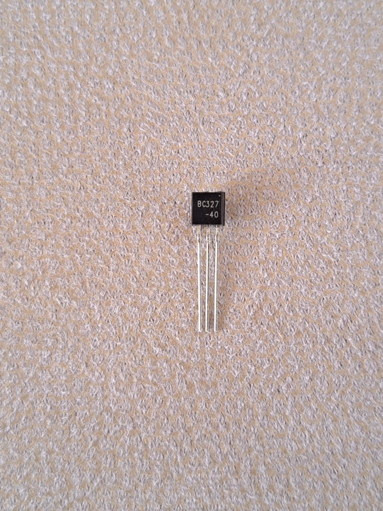 ترانزیستور BC327 پکیج DIP